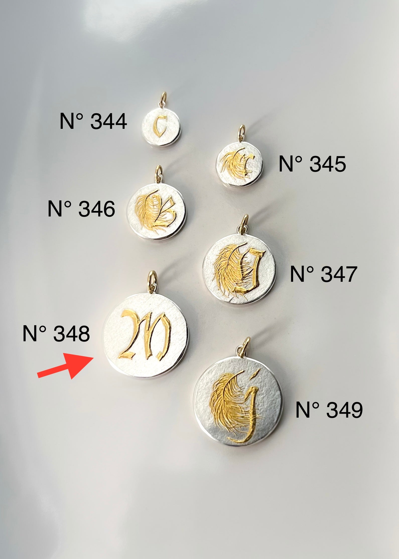 N° 348 Stone Washed Medallion - Uppercase 7/8 Inch